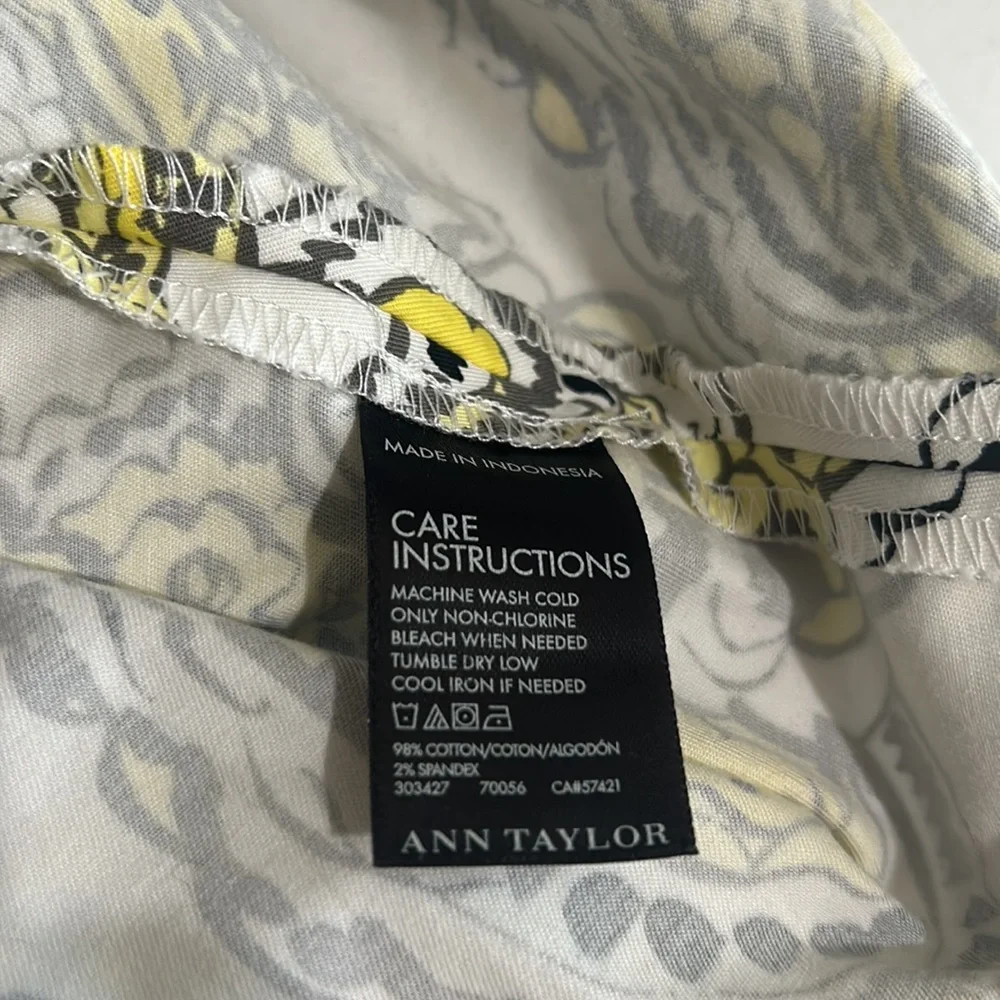 Ann Taylor White & Yellow Print Madison Skirt, Size 8P